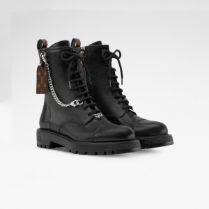 lv louis vuitton district ranger ankle boot